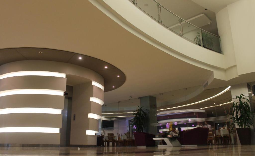 Hotel Atrium Plaza Барранкилья Экстерьер фото